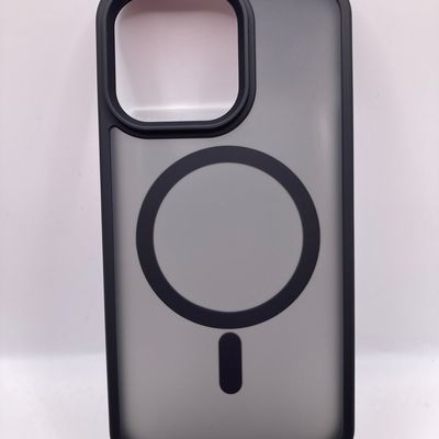 TPU+PC чохол Metal Buttons with MagSafe Colorful для Apple iPhone 13 Pro (6.1) (Чорний / Black) 45114 Чехол