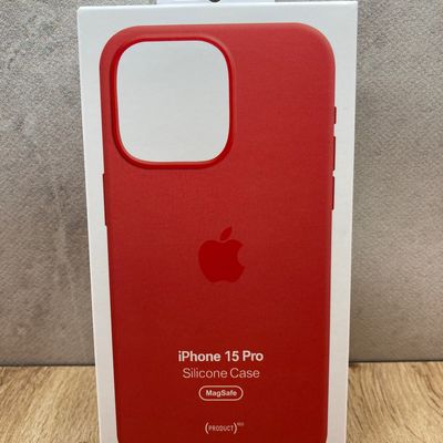 Silicone Case with Animation & MagSafe iPhone 15 Pro (1:1 original), Guava Чехол